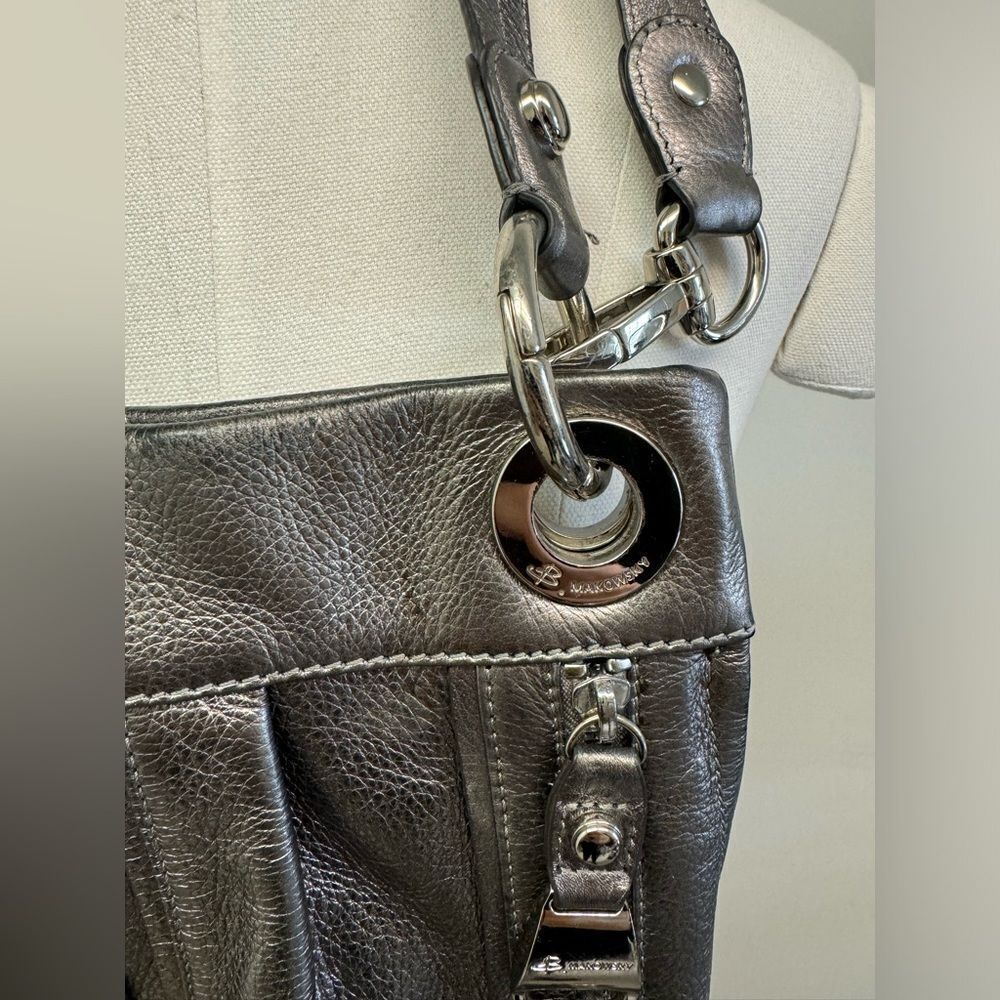B. Makowsky Leather Pebble Sling Crossbody Convertible Bag - Picture 4 of 12